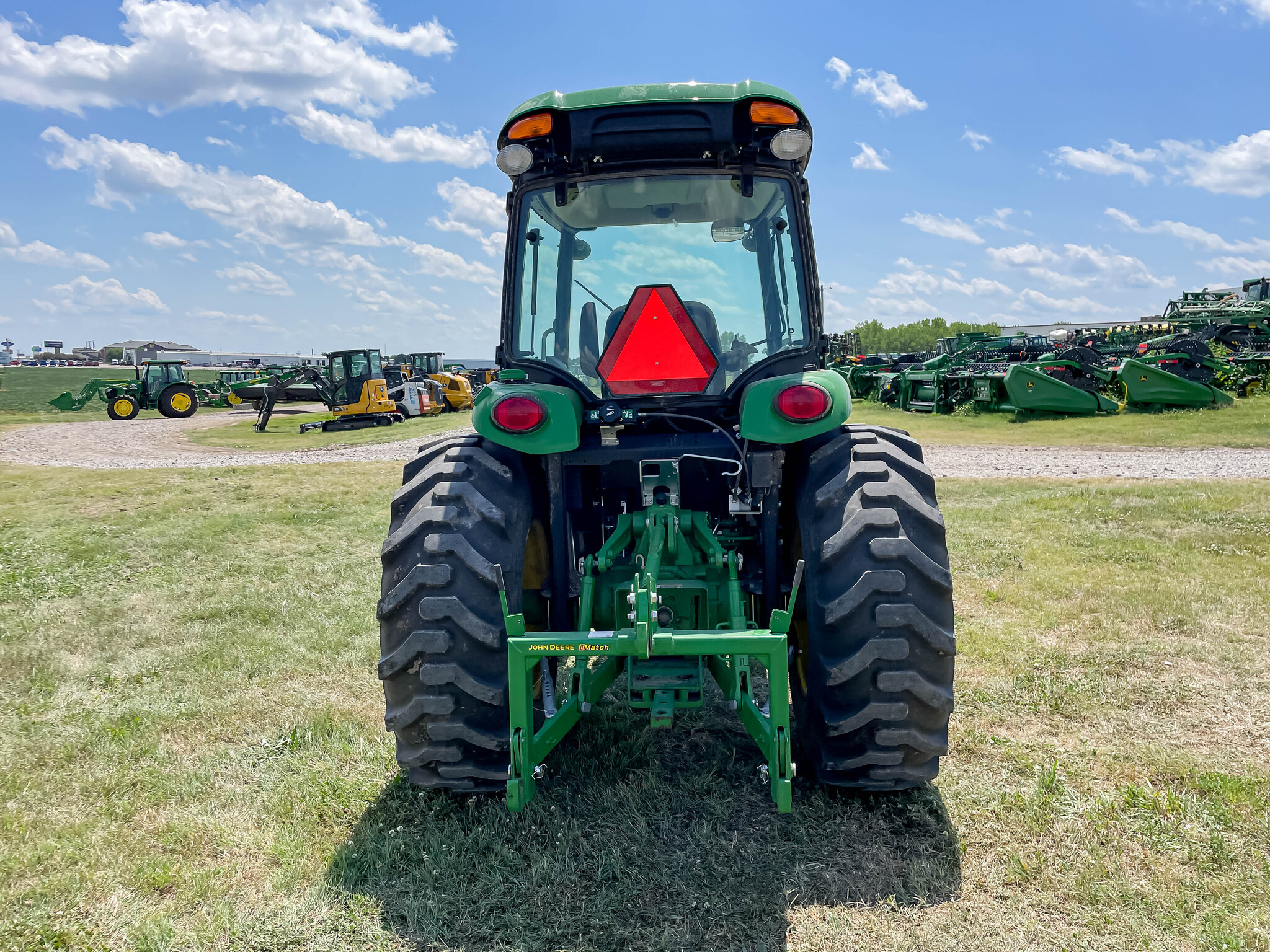  2022 John Deere 4052R at LandMark in Beatrice, NE