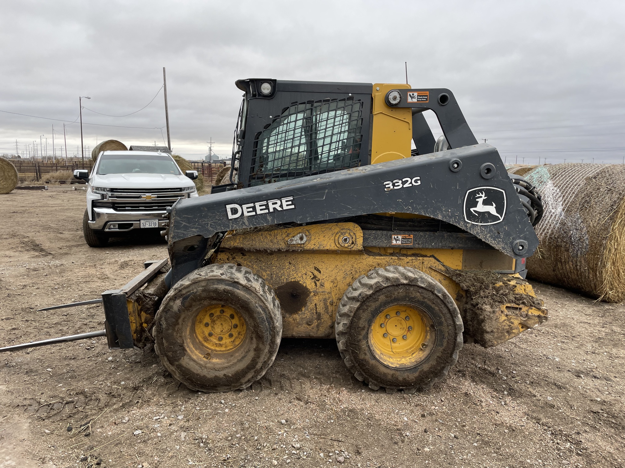 2022 John Deere 332G at LandMark in Superior, NE