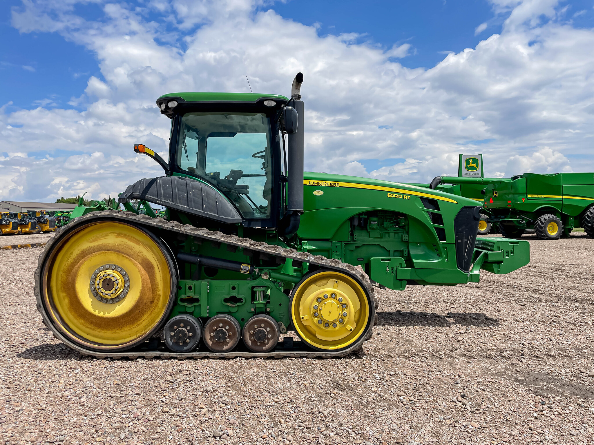  2010 John Deere 8320RT at LandMark in Minden, NE