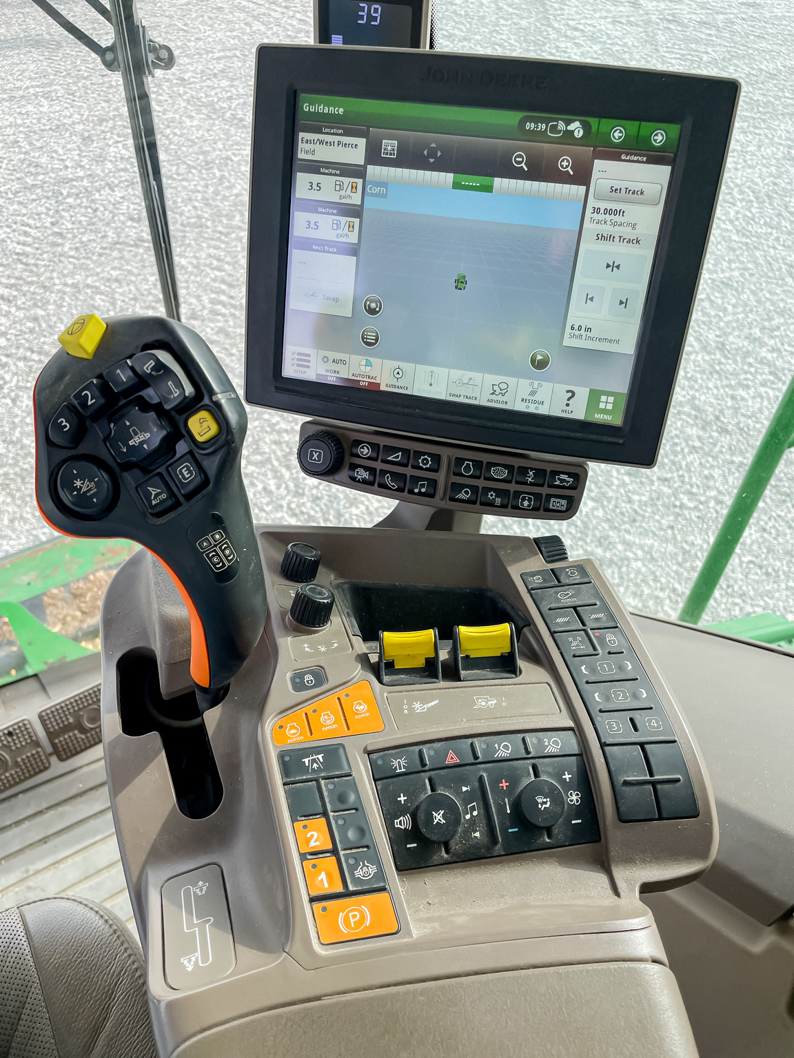  2019 John Deere S780 at LandMark in Arapahoe, NE