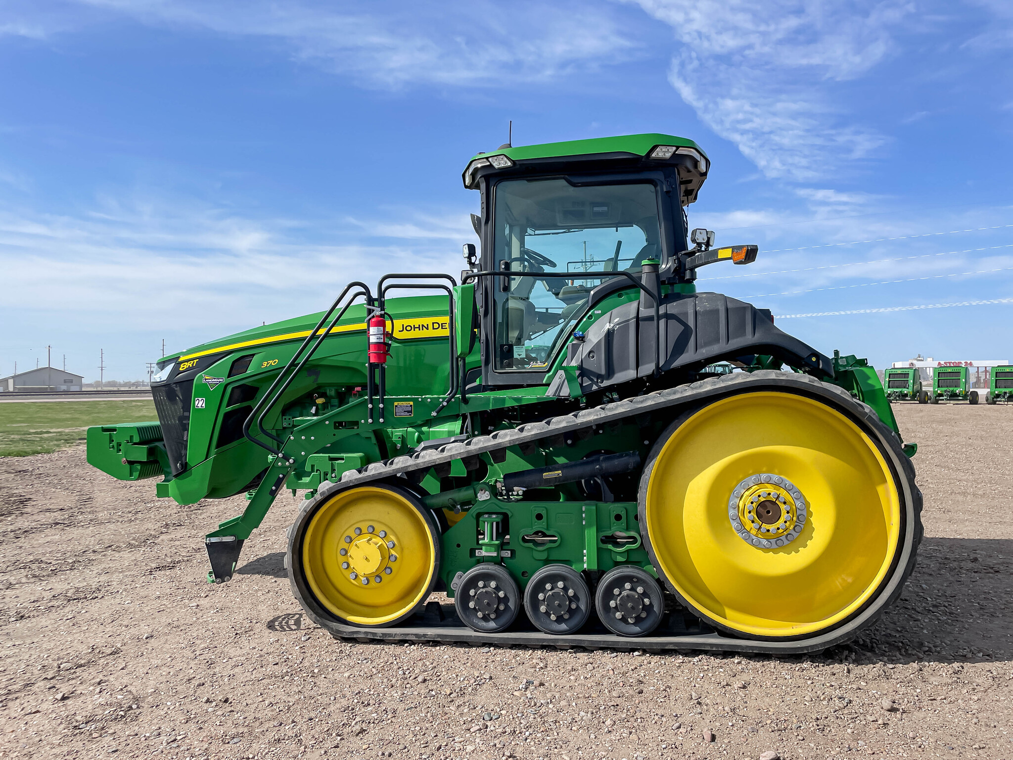  2022 John Deere 8RT 370 at LandMark in Minden, NE