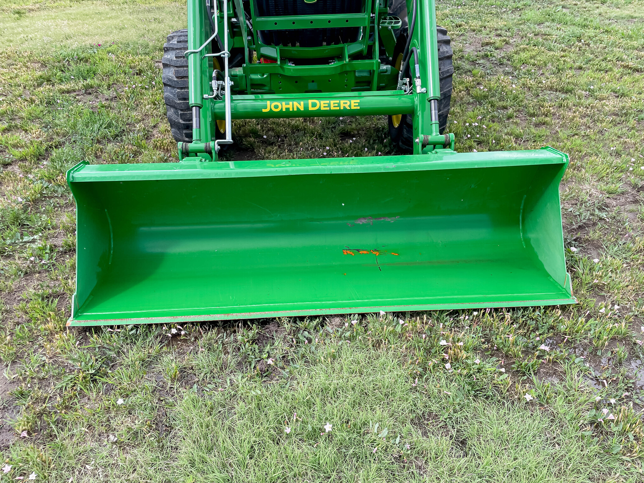  2022 John Deere 4052R at LandMark in Red Cloud, NE