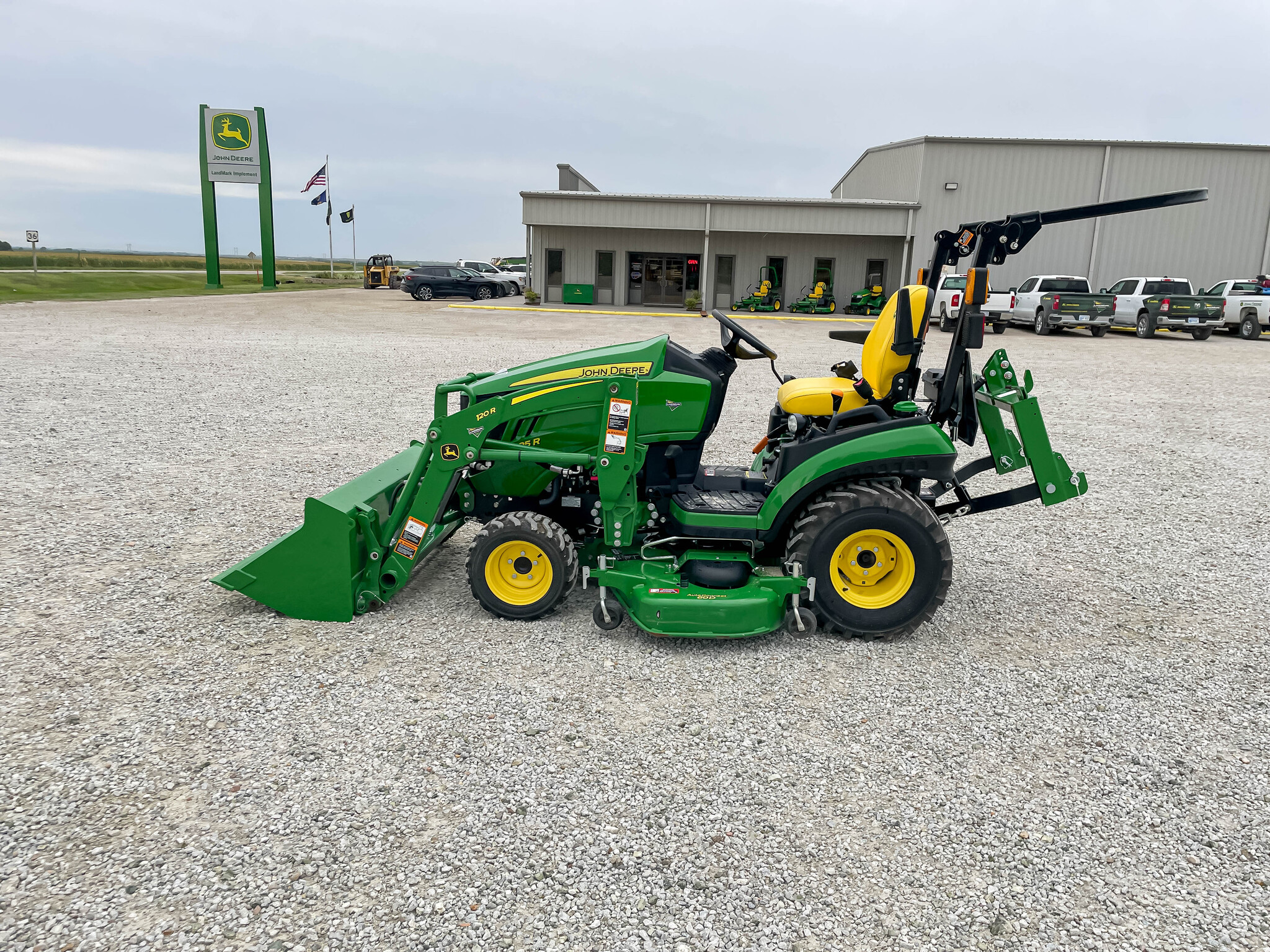  2023 John Deere 1025R at LandMark in Smith Center, KS