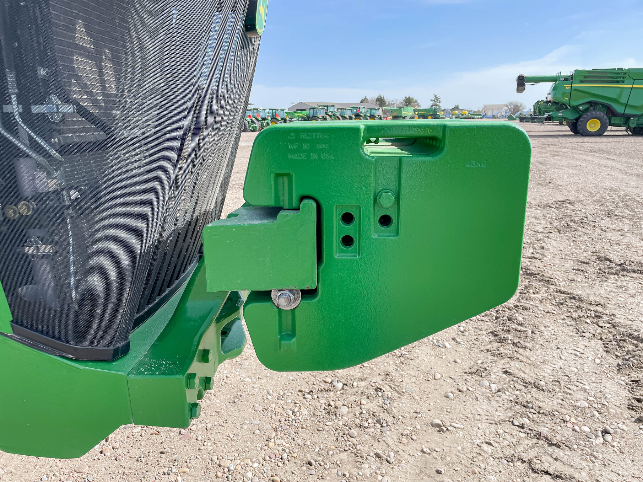  2022 John Deere 8RT 370 at LandMark in Minden, NE