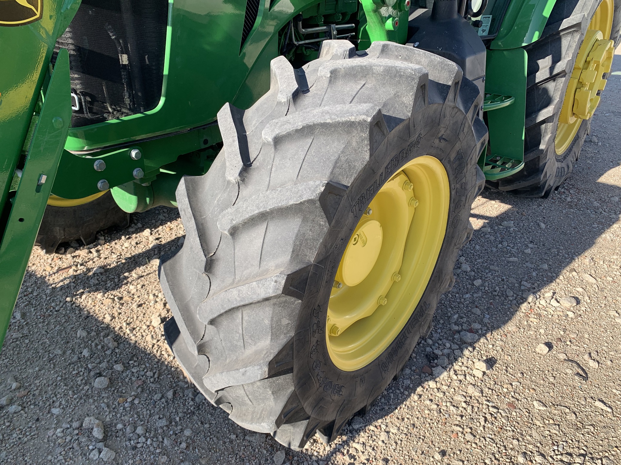  2022 John Deere 5100M at LandMark in Holdrege, NE