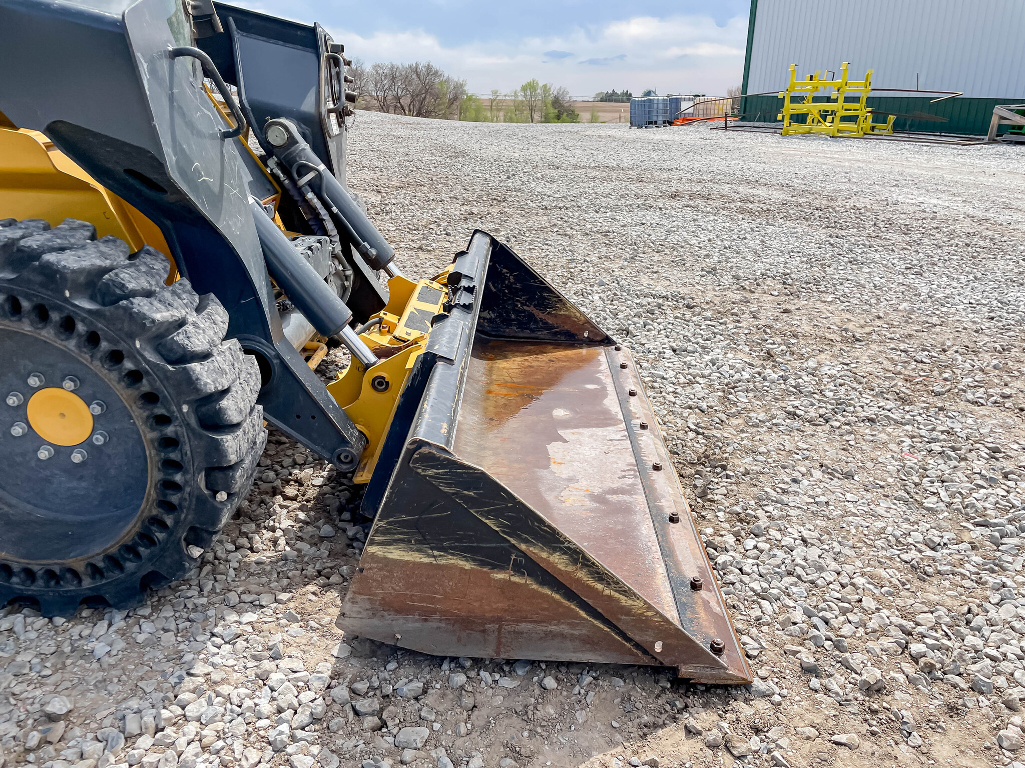  2022 John Deere 332G at LandMark in Superior, NE