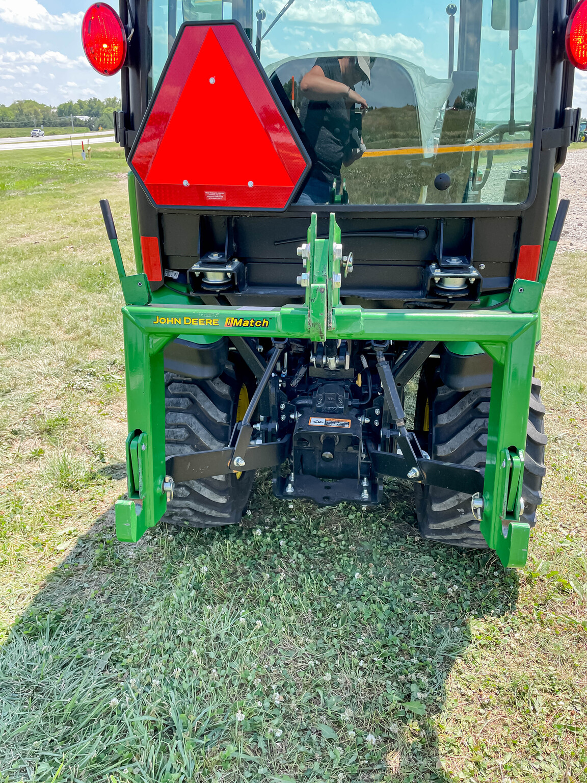  2022 John Deere 1025R at LandMark in Hastings, NE