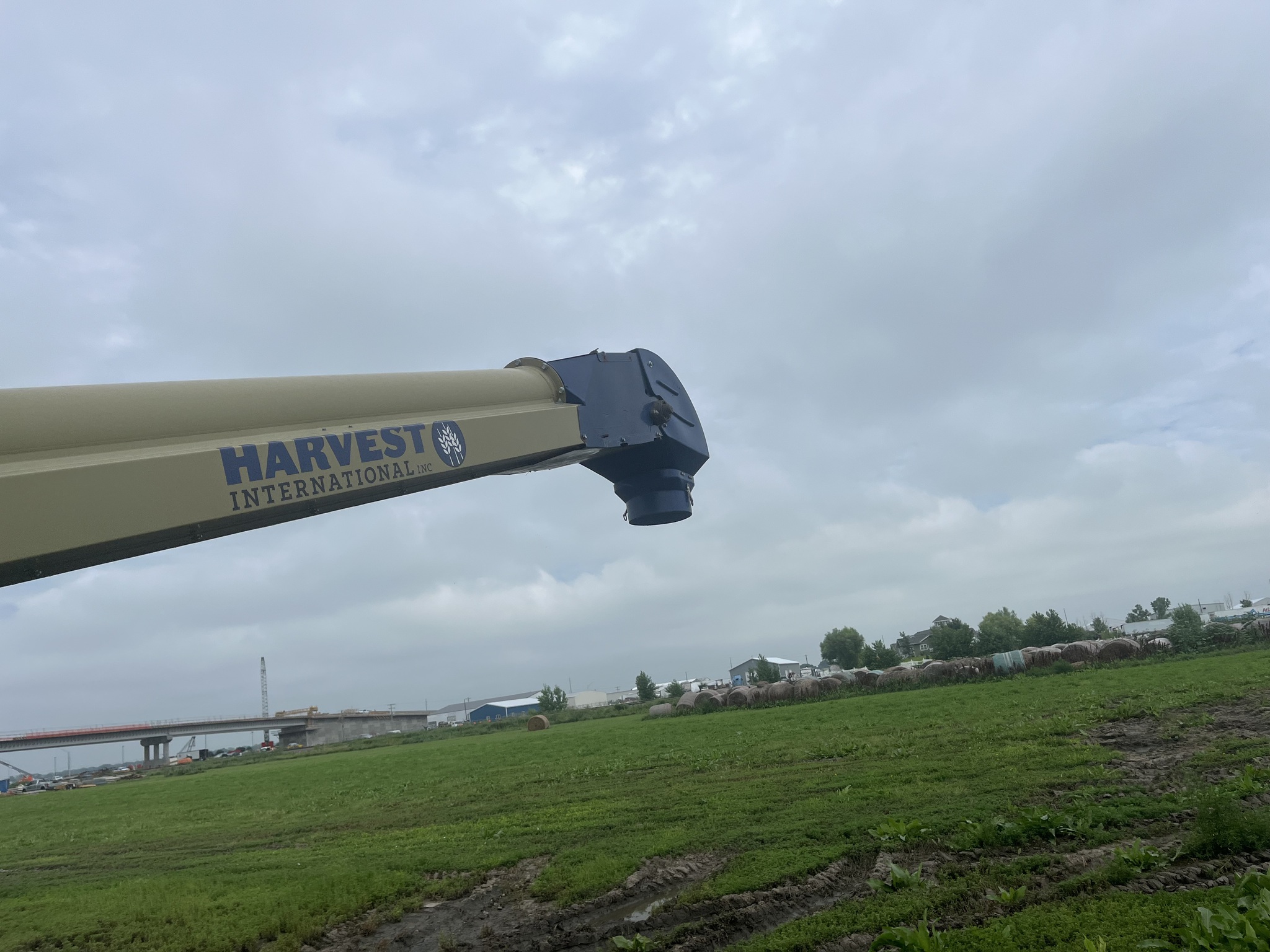   Harvest International FC 1535 at LandMark in Lexington, NE
