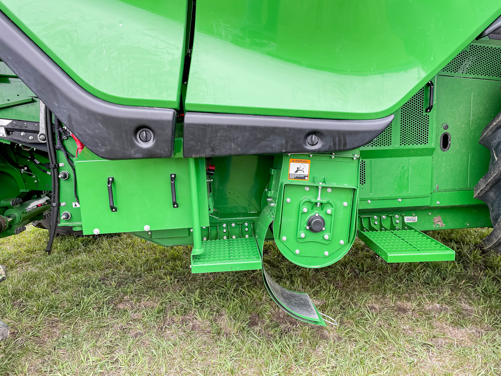  2023 John Deere X9 1100 at LandMark in Beatrice, NE