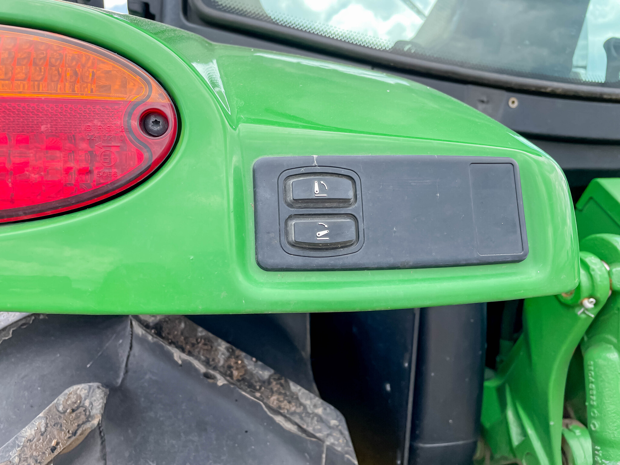  2018 John Deere 6130R at LandMark in Minden, NE