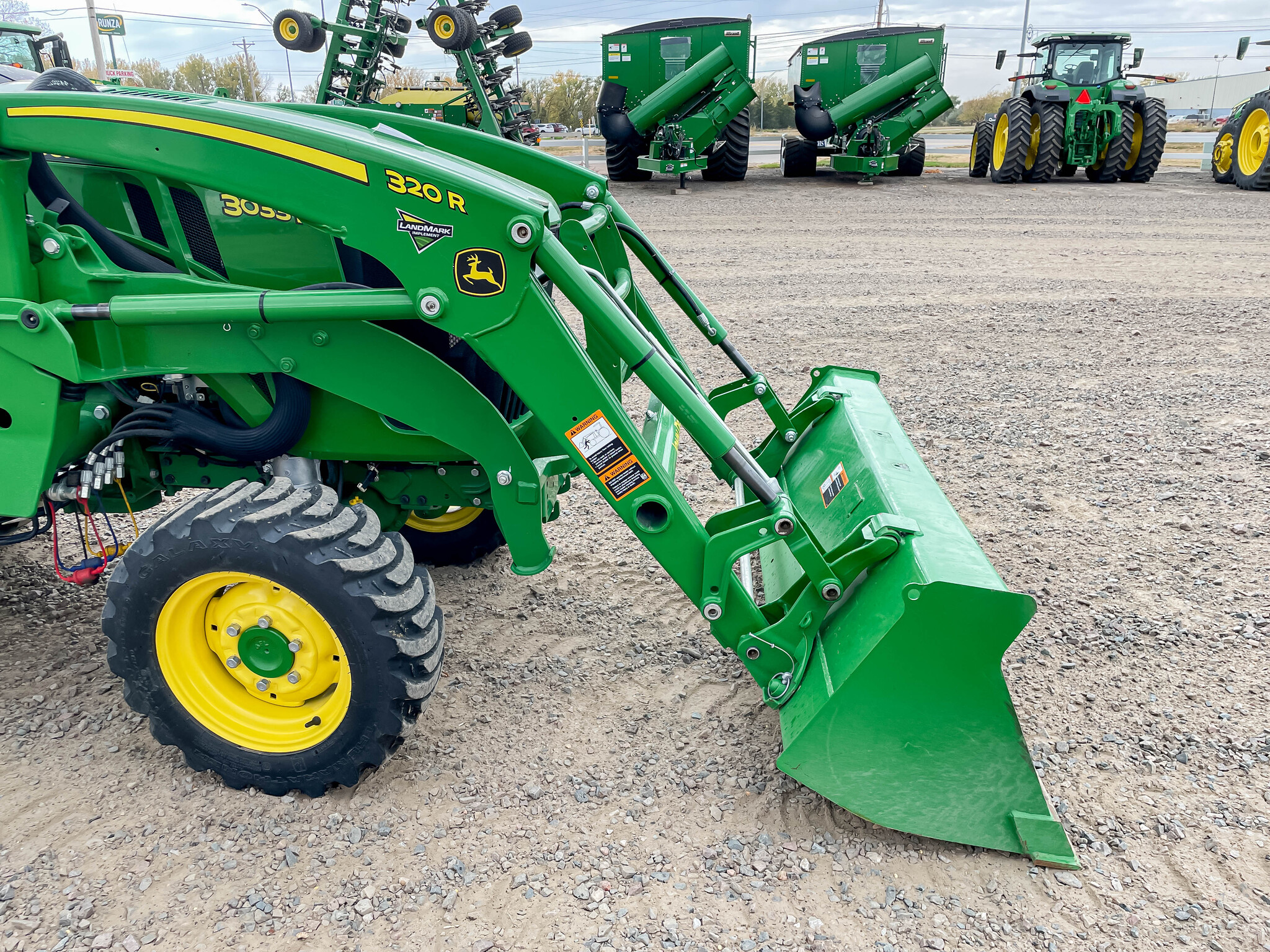  2022 John Deere 3033R at LandMark in Gothenburg, NE