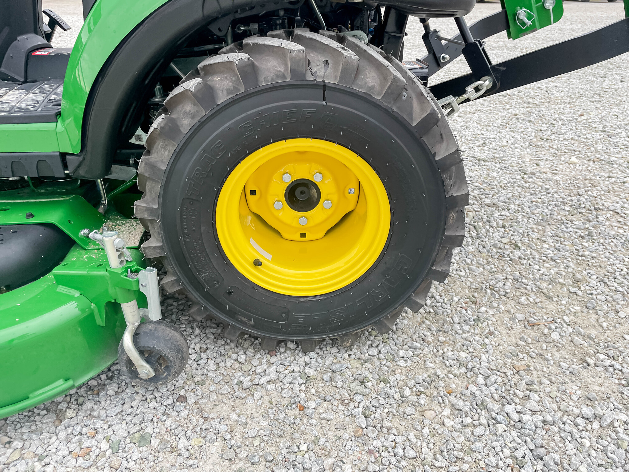  2023 John Deere 1025R at LandMark in Smith Center, KS