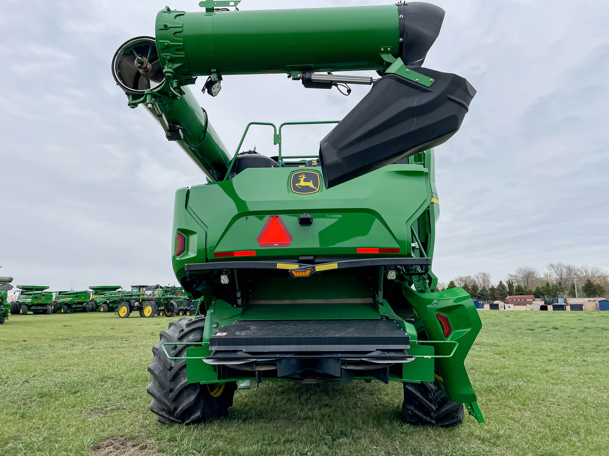  2023 John Deere X9 1100 at LandMark in Beatrice, NE
