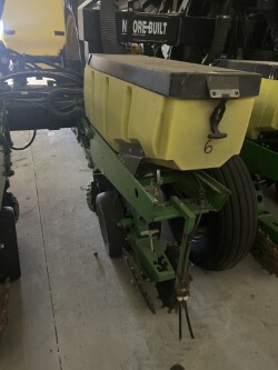  2014 Moore Built 16R30 at LandMark in Gothenburg, NE