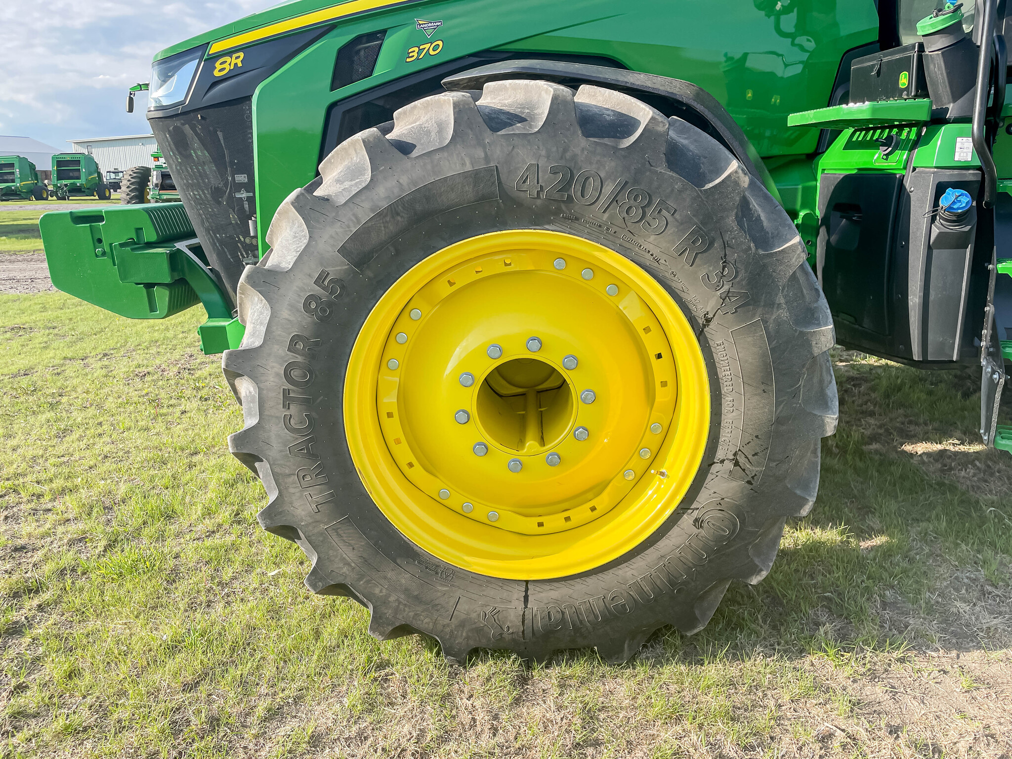  2023 John Deere 8R 370 at LandMark in Hastings, NE