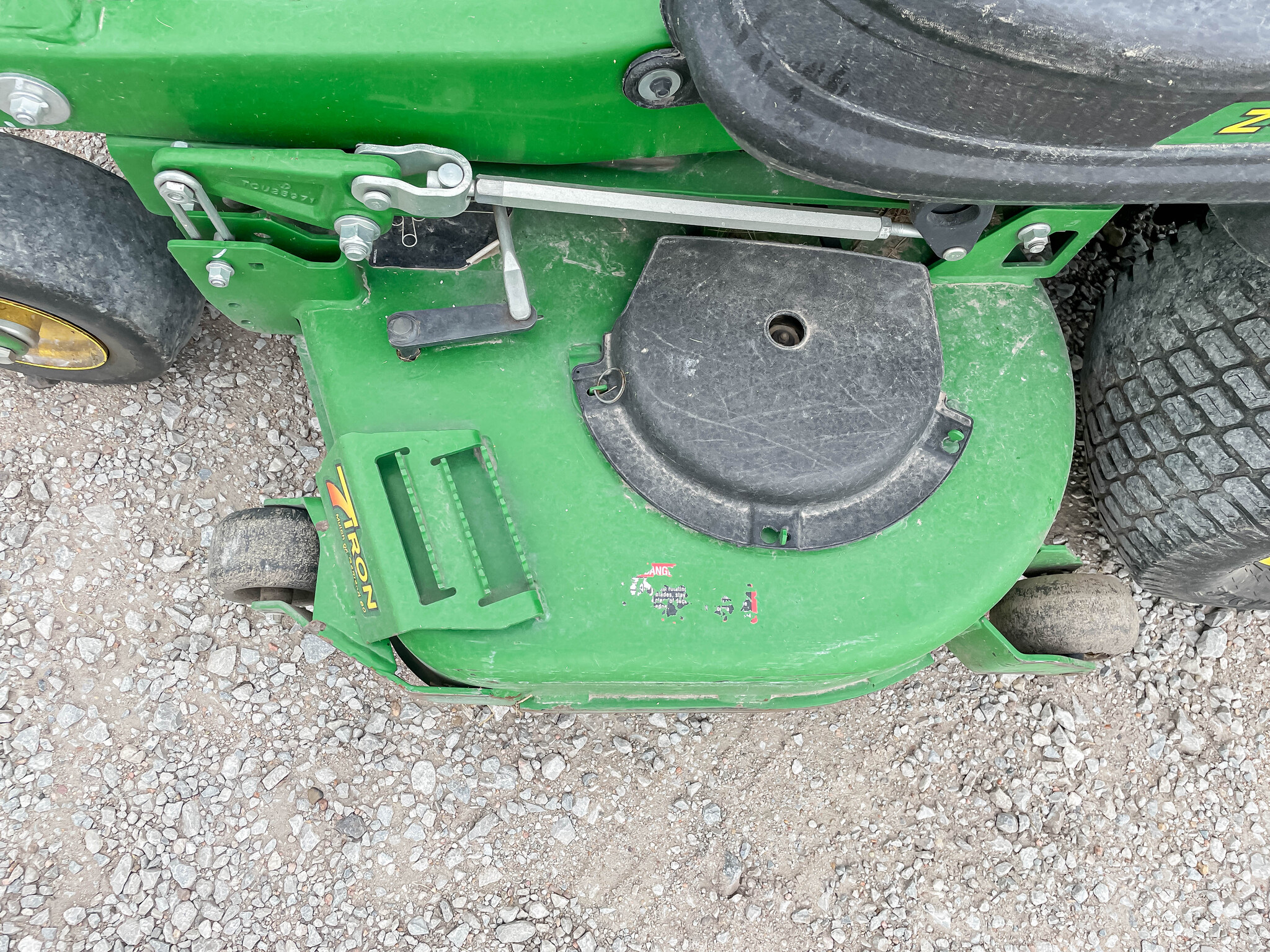  2019 John Deere Z950R at LandMark in Kearney, NE