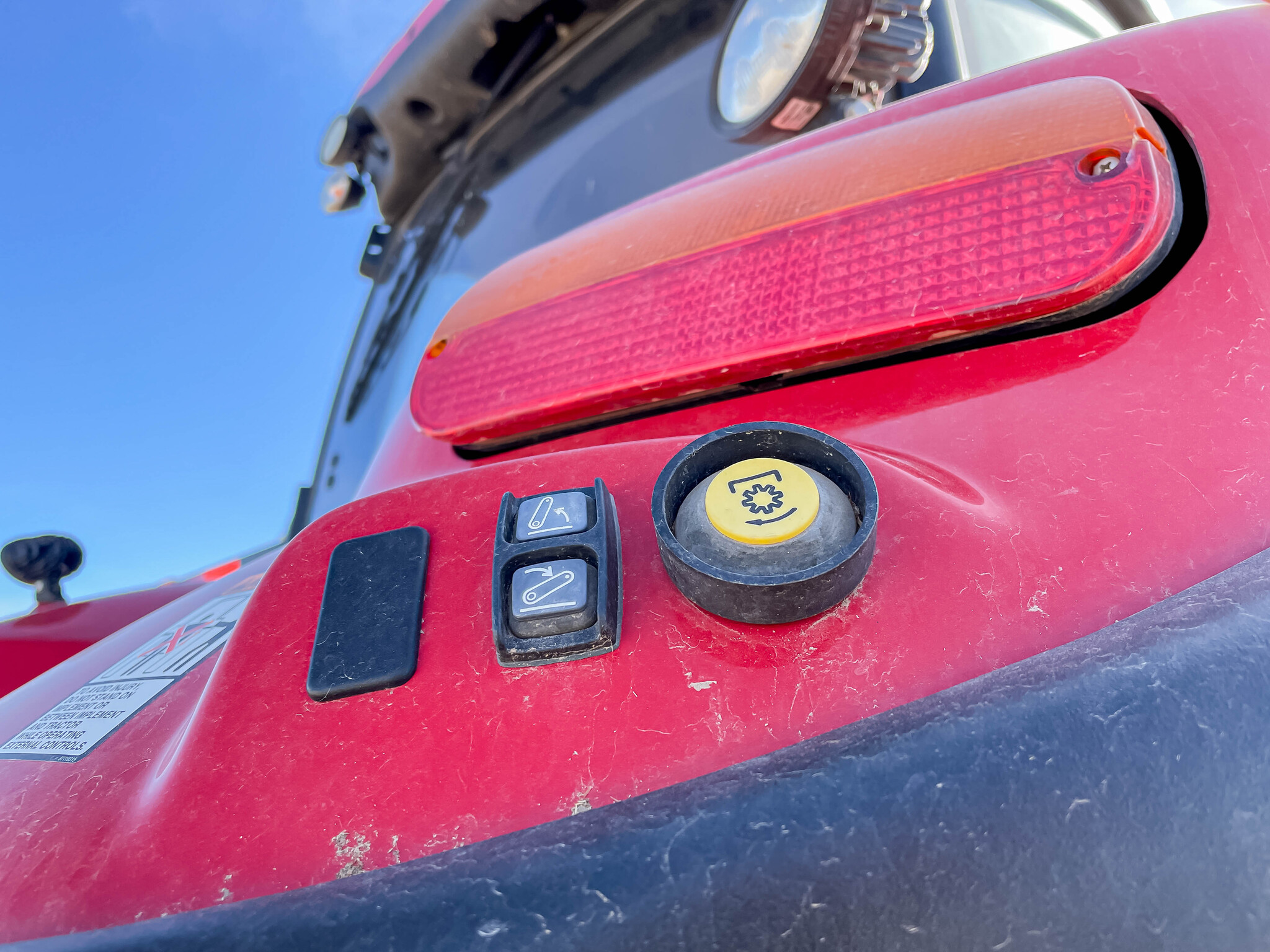  2017 Case Ih Magnum 340 Rowtrac at LandMark in Holdrege, NE