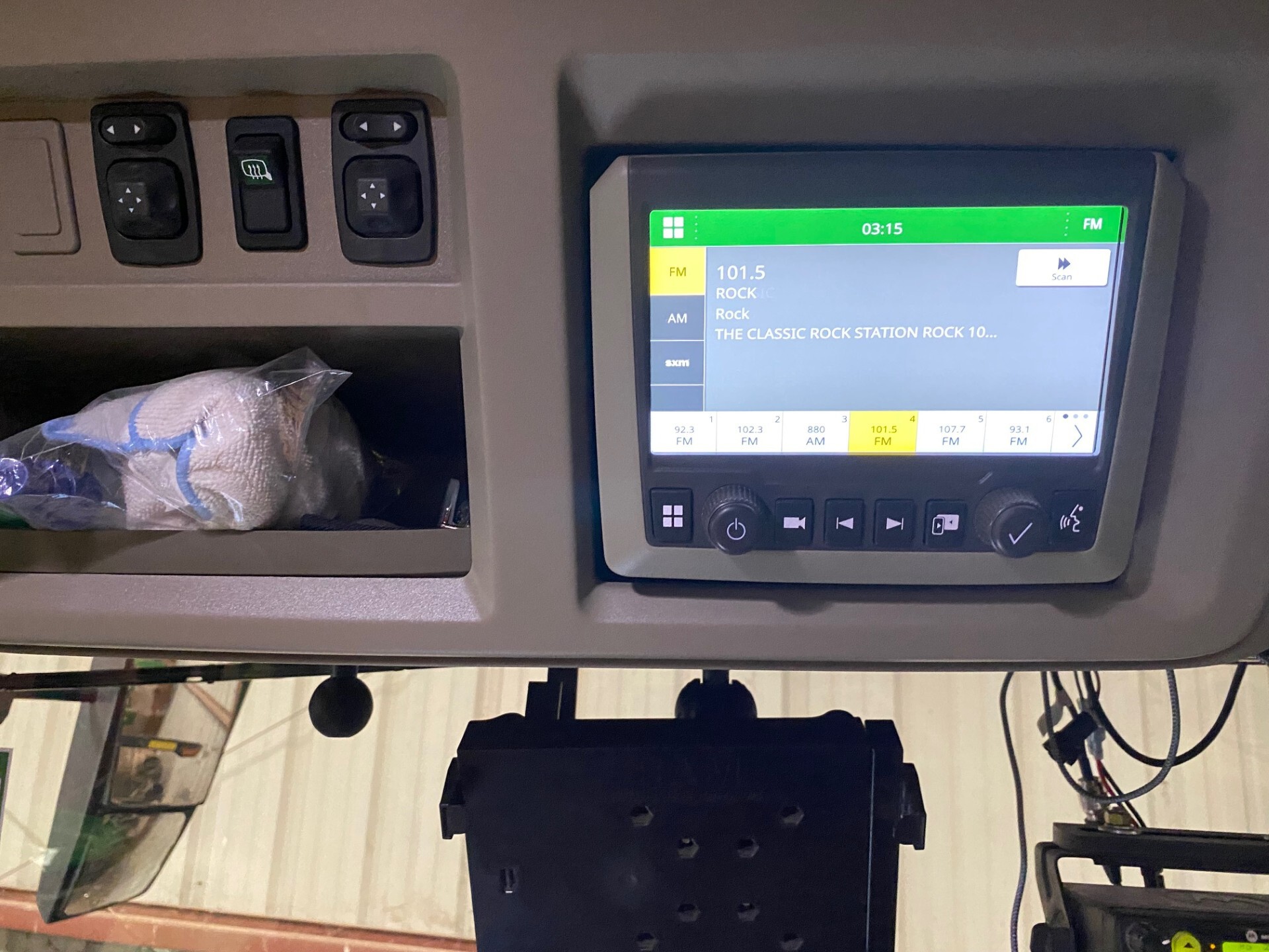  2024 John Deere 8R 340 at LandMark in Kearney, NE