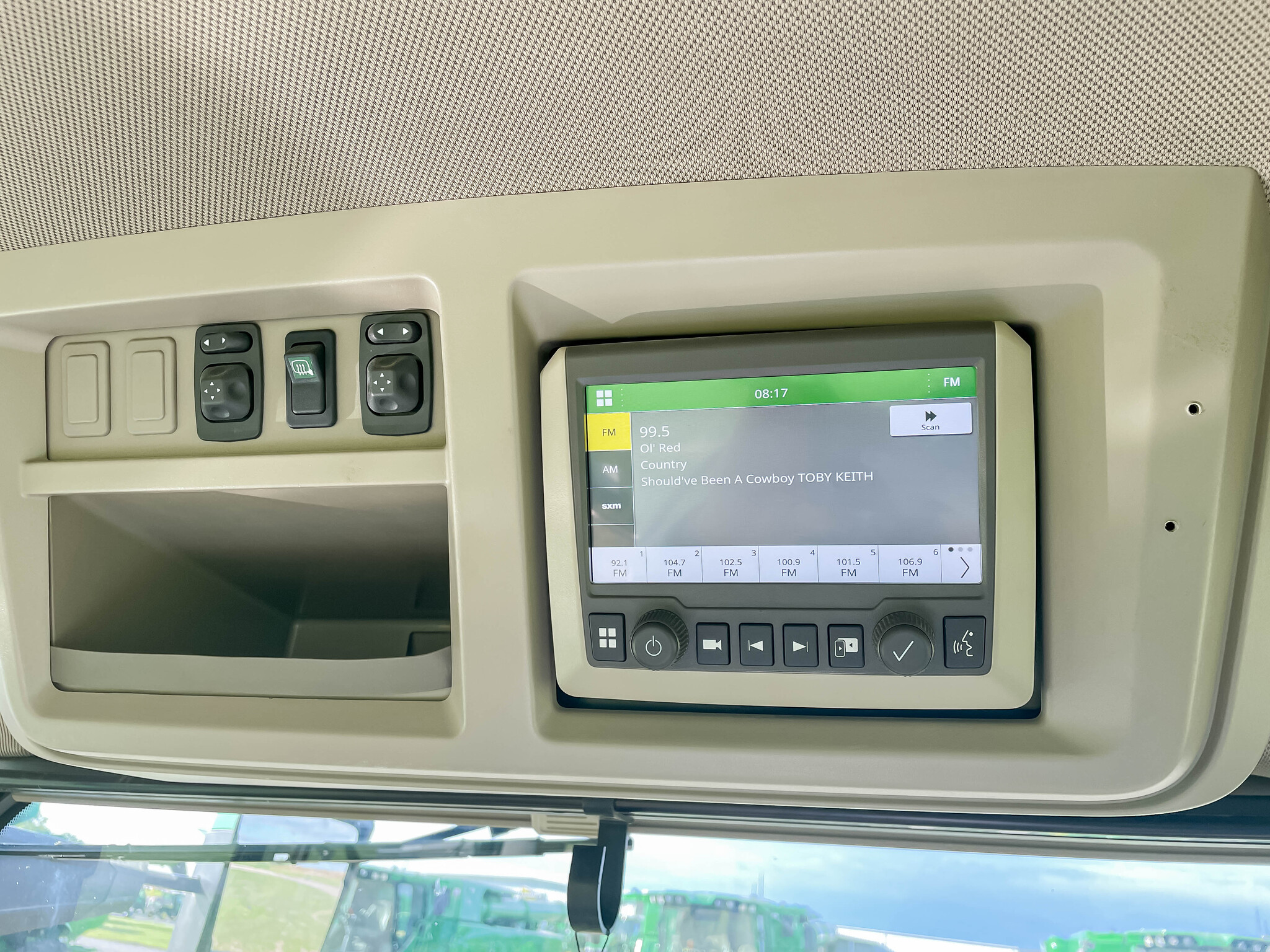  2023 John Deere 8R 370 at LandMark in Hastings, NE