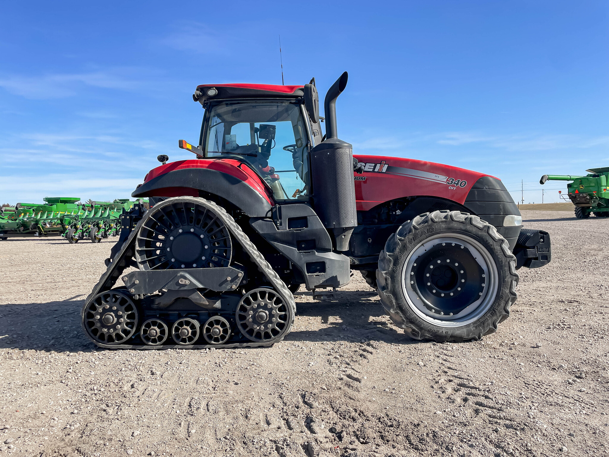  2017 Case Ih Magnum 340 Rowtrac at LandMark in Holdrege, NE
