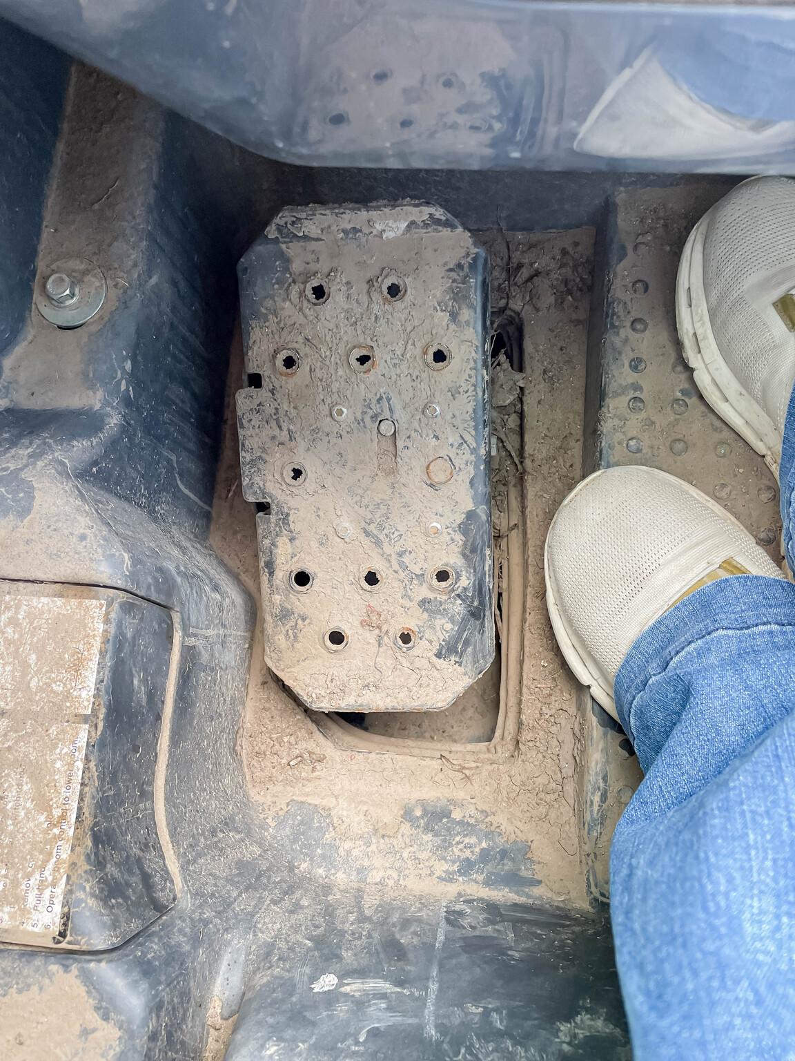  2022 John Deere 332G at LandMark in Superior, NE