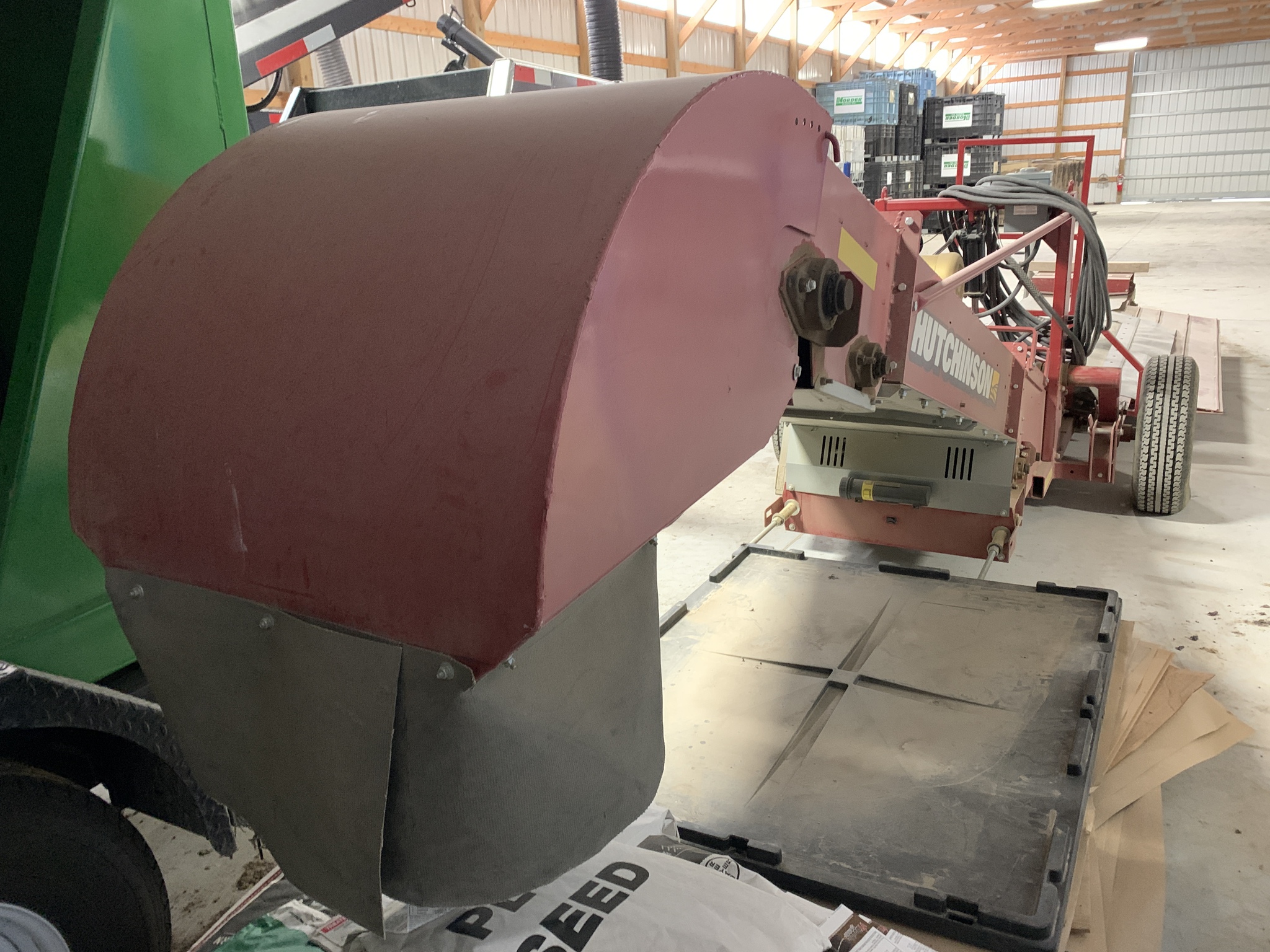   Hutchinson Mayrath Drive Over Belt Conveyor at LandMark in Hebron, NE