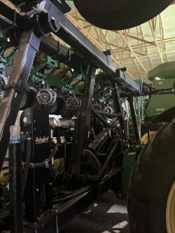  2014 Moore Built 16R30 at LandMark in Gothenburg, NE