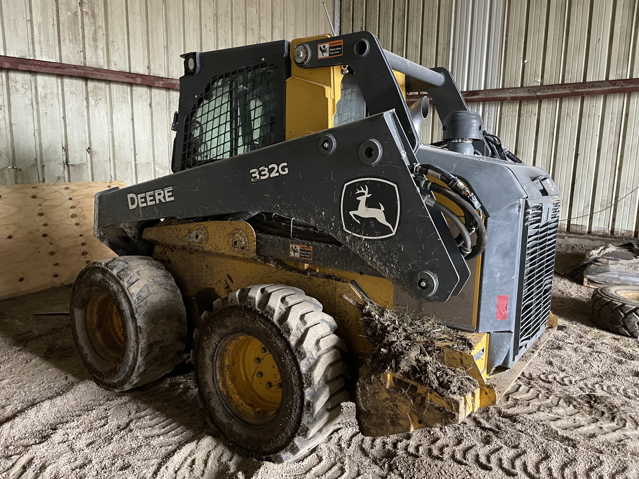  2022 John Deere 332G at LandMark in Superior, NE