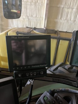  2014 Moore Built 16R30 at LandMark in Gothenburg, NE